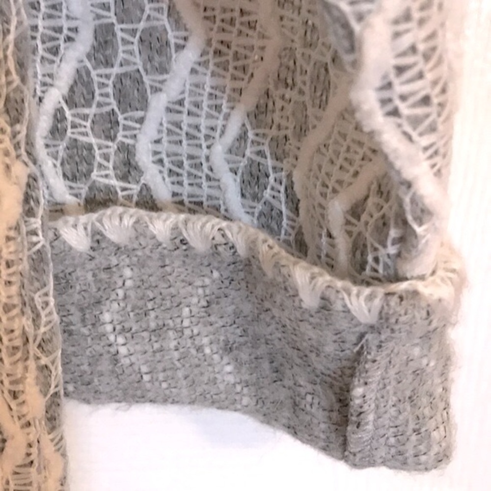Alfred Dunner Light Gray and White Lace-Overlay Open Cardigan Blazer - Picture 4 of 9